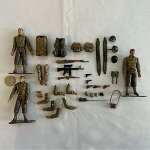 21st Century Toys The Ultimate Soldier Set